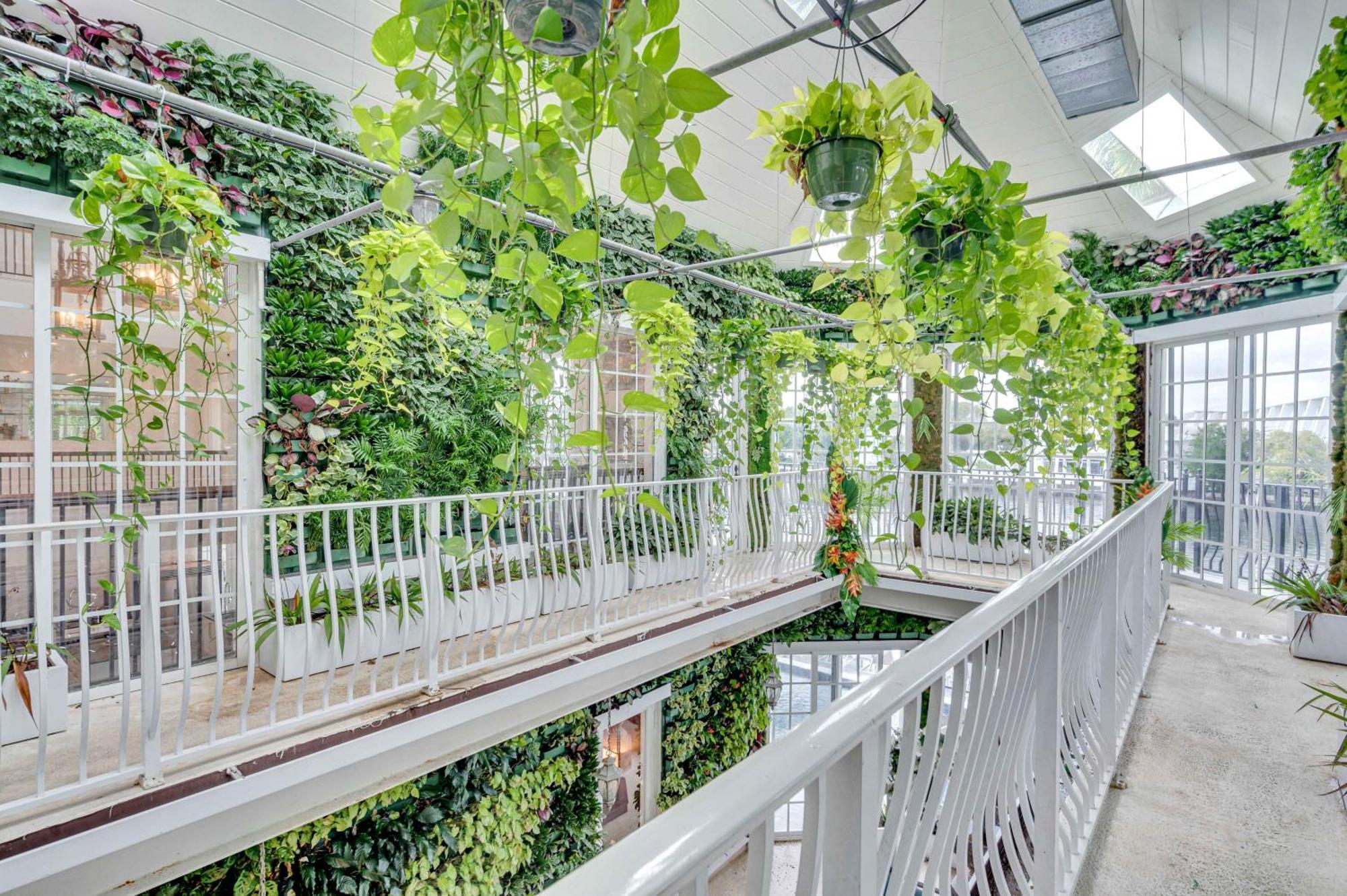 The Modern Castle Canal View Access Rooftop Living Greenhouse Vlllas Форт-Лодердейл Экстерьер фото